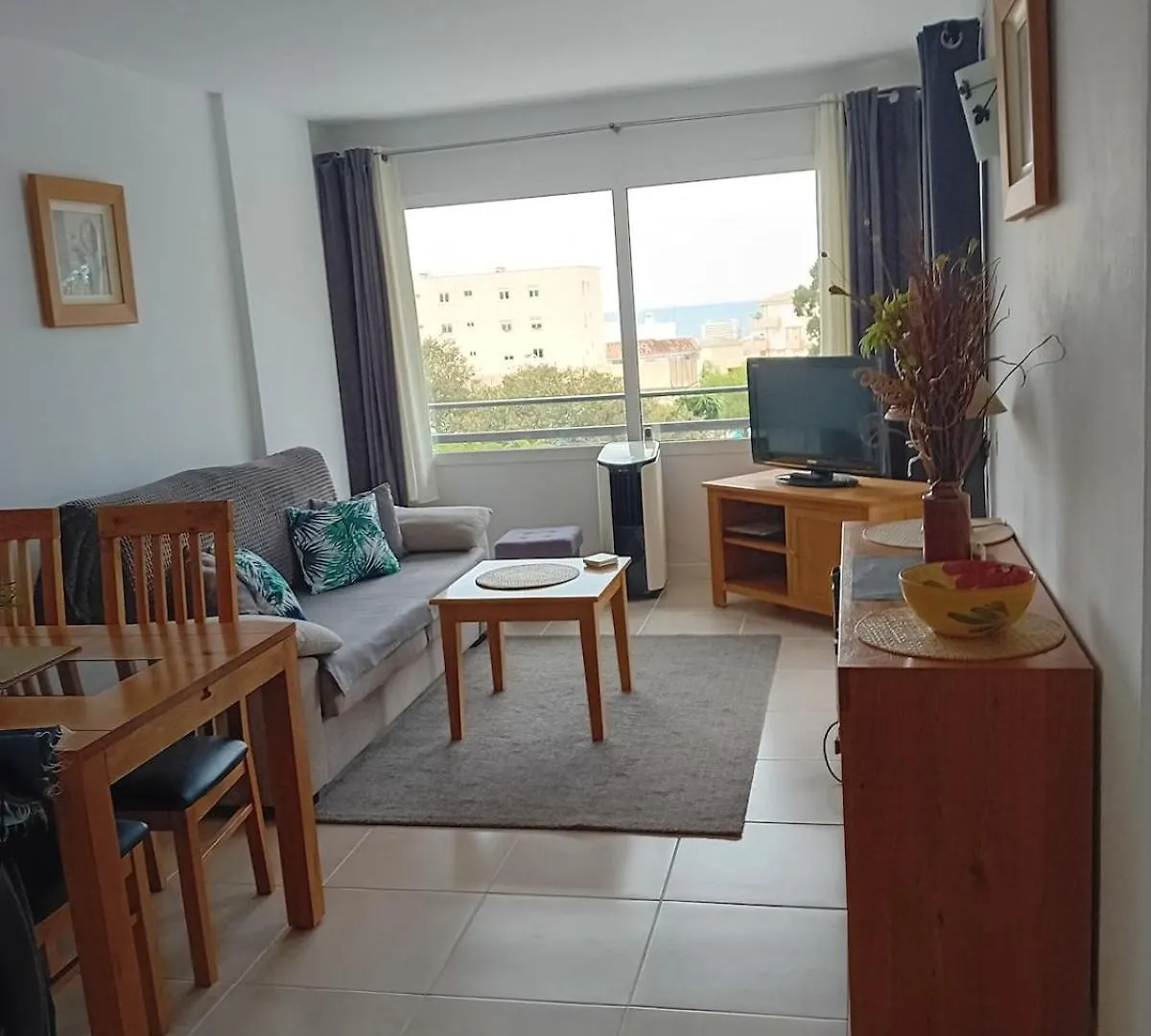公寓 1-Bedroom Apartment, Diorama, Arroyo De La Miel 贝纳尔马德纳